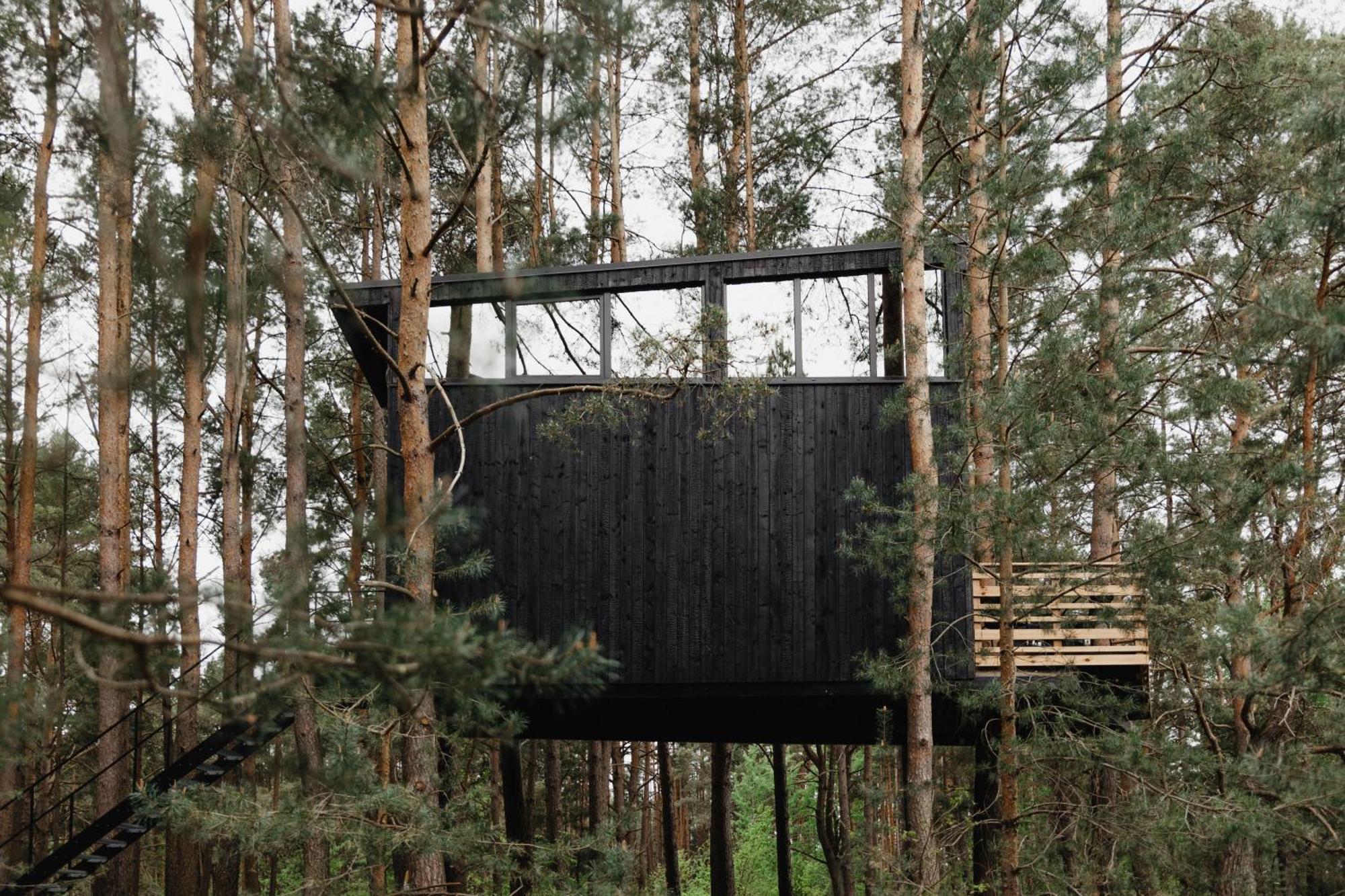 Villa Treehouse Virs Bedugnes Jurbarkas Exterior foto