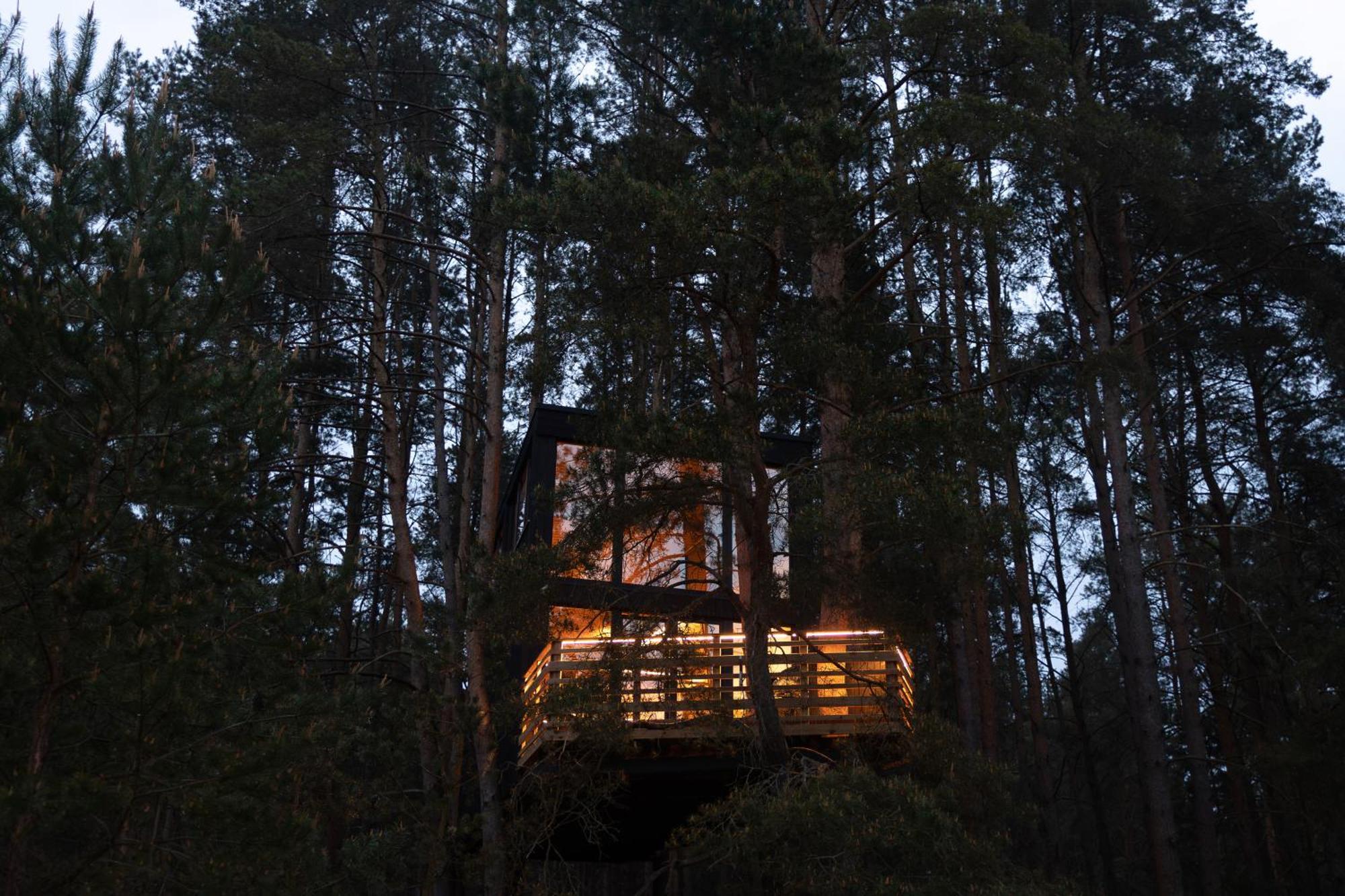 Villa Treehouse Virs Bedugnes Jurbarkas Exterior foto